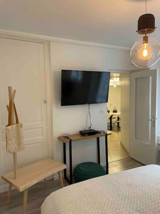 Le Cocon Balneo Apartment Санс Екстериор снимка
