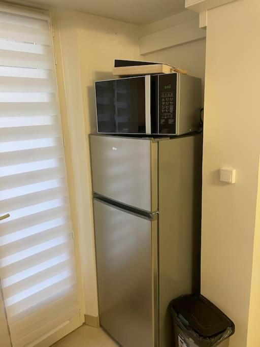 Le Cocon Balneo Apartment Санс Екстериор снимка